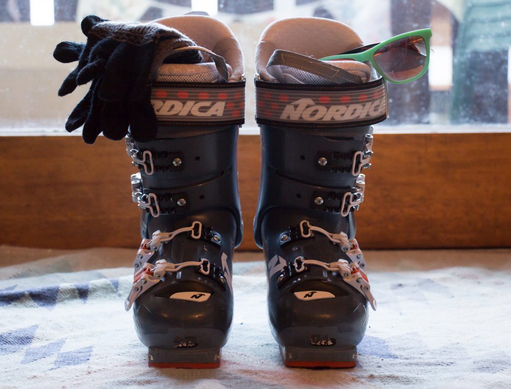 Travel hacks for skiing and snowboarding